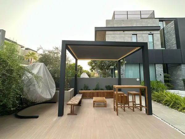 Sierra Pergola Emerald Hills